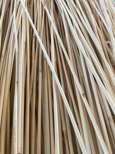 Varas de Ratán Natural, Forma de Caña, 2m de Diámetro, 200cm de Longitud, Origen Vietnam Quang Binh, Marca 99GD, Modelo Emma, Artesanía en Muebles - Product Image 2