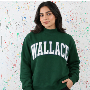 Pull col montant gris personnalisé pour femme Wallace, broderie lettres grecques universitaires, style universitaire, pour sororités et fraternités - Product Image 2