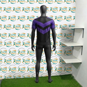 Maillots de football à manches courtes respirants avec logo personnalisé de la meilleure qualité, fabriqués en usine, vente en gros pour hommes et femmes - Product Image 3