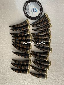 Proveedor Mayorista Líder en Ventas, Vende Colgantes de Joyería con Diseño Elegante en Forma de Cuerno, Hechos a Mano con Temática Animal, de la Más Alta Calidad - Product Image 2