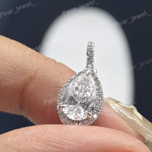 Colgante Solitario de Moissanita Corte Pera, Plata 925 con Baño de Rodio, Joyería Clásica para Compromiso de Mujer - Product Image 1