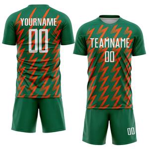 Camiseta de Fútbol Personalizada Verde para Hombre con Patrón de Rayos, Nombre del Equipo y Número, Ropa Deportiva Transpirable - Product Image 3