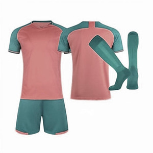 Tenue de football à faible MOQ pour équipes, uniforme d'entraînement de football pour jeunes, uniforme de football très vendu pour la vente en ligne, vêtements de sport de football - Product Image 1