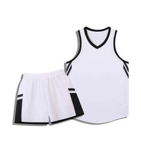 Ensemble de basketball léger et respirant – Fournisseur de tenues d'équipe de basketball haut de gamme – Vêtements de basketball personnalisés pour les écoles et les équipes - Product Image 6