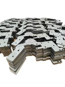 Fabrication sur mesure de pièces métalliques en acier inoxydable et aluminium par usinage CNC de précision, service de fabrication de tôlerie, pliage et anodisation. - Product Image 6