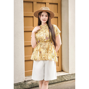 Shorts Bermuda Femme Taille Haute Blanc Basique en Polyester Coupe Ajustée Style Smart Casual pour Usage Quotidien EVAN - Product Image 1