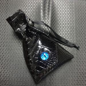 Bolsa de Dados Hecha a Mano de Cuero PU con Diseño de Ojo de Dragón, Cierre con Cordón, Bolsa de Almacenamiento para Dados D&D, Textura Negra en Relieve - Product Image 6