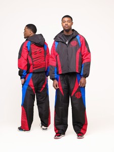 Custom Designer Nylon Windbreaker <b>Set</b> with Smooth Technical Fabric and OEM Manufacturing for Premium Fashion Labels - Product Image 5