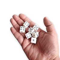 Dés en os de buffle polis écologiques très demandés pour accessoires de jeux de table, couleur naturelle, forme ronde