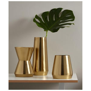 Florero Decorativo Contemporáneo de Aluminio para Mesa de Consola de Sala de Estar y Decoración de Centro de Mesa para Bodas - Product Image 1