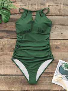 Ensemble de maillots de bain pour femmes, vêtements de bain personnalisés, vêtements de plage de haute qualité dans la catégorie Maillots de bain et vêtements de plage - Product Image 3
