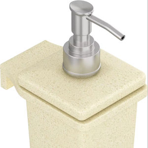 Distributeur de savon carré noir mat mural rechargeable pour shampoing et après-shampoing, avec pompe, pour rangement de douche - Product Image 1