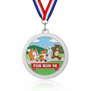 Medalla Deportiva de Aleación de Zinc Fundida con Logotipo Metálico Grabado Personalizado para Corredores de Maratón - Product Image 4