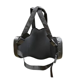 Protège-poitrine avec accents rouges, équipement de protection de boxe résistant à l'usure, équipement d'entraînement d'arts martiaux unisexe - Product Image 2