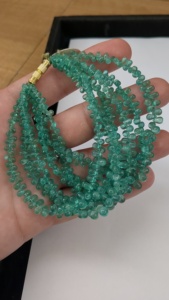 Esmeraldas Zambianas de Grado AAAAA, Color Verde Esmeralda, Forma de Lágrima Lisa, Naturales, de 2x3.5 a 5x6 mm, 7 Pulgadas, para Fabricación de Joyería, Suministro al por Mayor, 6 Capas - Product Image 4