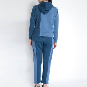 Conjunto Deportivo de 2 Piezas para Mujer con Logotipo Personalizado, Estilo Deportivo para Correr, Top Transpirable con Patrón Sólido para Oficina - Product Image 2