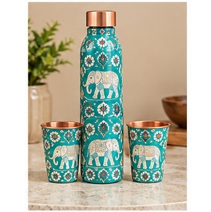 ขวดน้ำสีม่วงทองแดงดีไซน์สวยงามพร้อมแก้วน้ำเข้าชุด ชุดภาชนะพกพา - Product Image 3