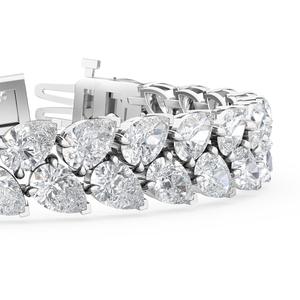 Magnifique bracelet tennis double rangée en or rose avec diamants de laboratoire taille poire de 22,87 carats au total - Product Image 4