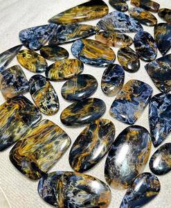 Vente en gros de cabochons d'agate Shattuckite naturelle polie, formes variées, pierres précieuses en vrac pour la fabrication de bijoux - Product Image 1