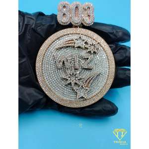 Colgante Redondo de Diamantes con Argolla para Número, Joyería Hip Hop de Lujo, Collar con Número Personalizado, Colgante Circular de Diamantes - Product Image 1