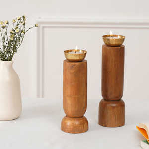 Porte-bougie en métal et bois, décoration artisanale pour la maison, centre de table rustique, cadeau pour le salon ou la salle à manger - Product Image 5