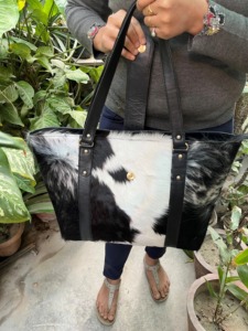 Portable Hair On Hide Leather <b>Tote</b> <b>Bag</b> Genuine Leather Zipper Closure <b>Vintage</b> Large Capacity <b>Bag</b> - Product Image 5