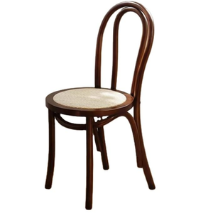 Ensemble bistrot vintage : table carrée en bois foncé avec pieds en fonte et chaises durables au design moderne - Product Image 3
