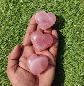 Cristal de Cuarzo Rosa Natural Tallado en Forma de Corazón, Piedra Pulida, Adorno Curativo Rosa para Regalo o Decoración - Product Image 3