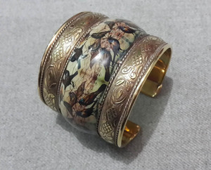 Brazalete de Moda Punk con Diseño Líquido, Metálico Abierto, Redondo Geométrico, Brazalete de Diseño Exagerado, Arte y Coleccionable - Product Image 1