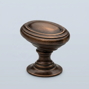 Bouton de meuble ovale en laiton de designer, finition mate antique, design traditionnel, quincaillerie pour la maison, le bureau et le salon - Product Image 1