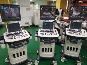 Sistema de Ultrasonido Doppler Color 3D/4D con Carro, al Precio Más Bajo - Product Image 2