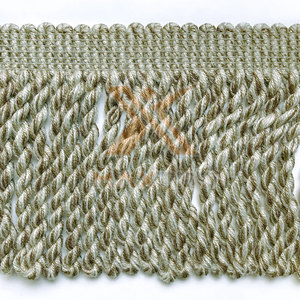 วัสดุทนทาน ชายครุยปักลายแบบยูนิฟอร์ม ชายครุยปักลายแบบสั่งทำพิเศษ ชายครุยปักลายขายดี - Product Image 3