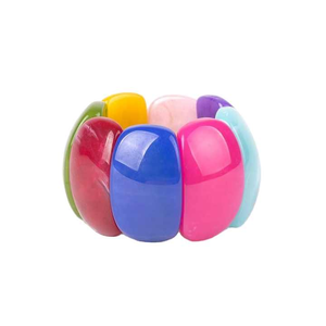 Bracelet en résine de créateur en promotion pour les boutiques d'accessoires de mode moderne et les collections de luxe, disponible au meilleur prix - Product Image 5