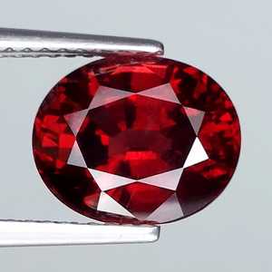 Pierre précieuse naturelle de grenat almandine de forme ovale, grenat rouge foncé, pierre facettée pour la fabrication de bijoux, fournisseur en gros - Product Image 5