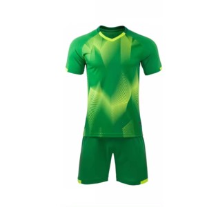 Conjunto de Camiseta de Fútbol Unisex con Estampado Geométrico Verde, Manga Corta, Cuello Redondo, Absorbe la Humedad, Elástico en Cuatro Direcciones, Poliéster Ecológico - Product Image 2