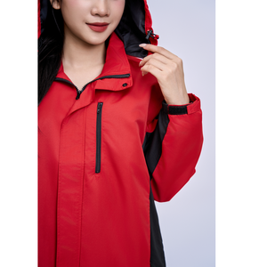 Veste unisexe imperméable en polyester 100% teint, rouge-noir, coupe-vent, isolante thermiquement, tissée, à coque rigide, unie, fabriquée au Vietnam - Product Image 4