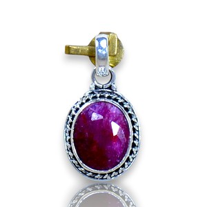 Exótico rubí piedra preciosa 925 colgantes de plata esterlina venta al por mayor joyería fina - Product Image 1
