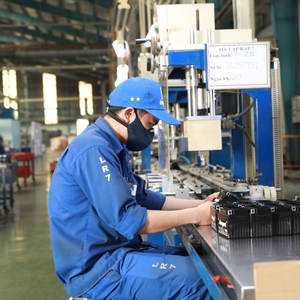 Batterie de voiture fiable sans entretien JP Blue CMF 40B20L 12V 35Ah - Product Image 6