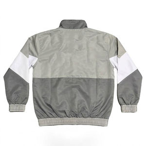 Conjunto de chándal OEM personalizado con media cremallera para hombre, de nailon, estilo urbano, 320 g/m², con sudadera de algodón French Terry y pantalón jogger. - Product Image 3