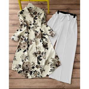 ชุดปาร์ตี้พิมพ์ลายดิจิทัลใส่ทำงาน kurti กับ Palazzo - Product Image 1