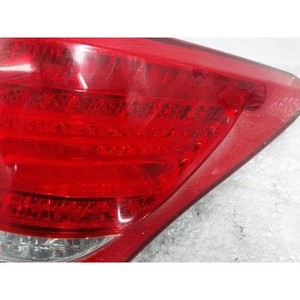 Feu arrière droit d'occasion Equus 924023N0 - Product Image 3