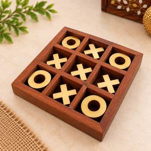 Juego de Mesa Tic Tac Toe de Madera, Producto de Regalo para Comercio Electrónico, para Minoristas en Línea, Tiendas de Regalos y Revendedores - Product Image 1