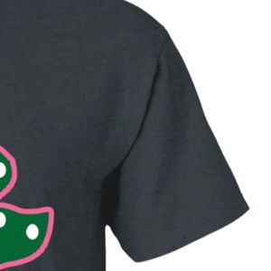 Camiseta Personalizada Gris Oscuro para Mujer con Gráfico de Árbol de Navidad, Manga Corta, Cuello Redondo, Informal, Festiva, a la Moda, Estilo Urbano - Product Image 2