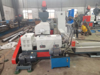 Machine d'extrusion multi-matériaux JinPeng modèle 125 pour la fabrication de granulés et de pastilles plastiques, production de 100-150 kg/h