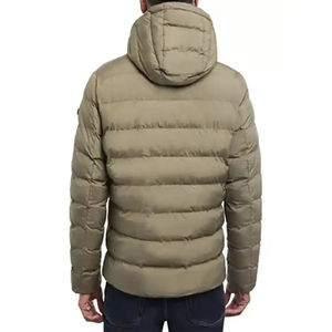 Veste matelassée épaisse pour homme, personnalisée, respirante, imperméable, pour l'hiver, avec fermeture éclair, rembourrée en coton - Product Image 5