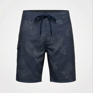 Short de bain personnalisé pour homme 2026 – Maillot de bain en polyester avec logo sublimé, poche arrière, tendance - Product Image 1