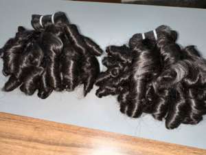 Extensiones de Cabello Ondulado Indio, Cabello Virgen de Templo, Suave y Sin Procesar, Paquetes de Cabello Humano para Uso Diario: Modelo No Permanente - Product Image 2