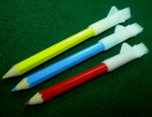 Crayon de marquage pour couture AA0121 | Crayons en tissu |   Crayons de marquage Singer pour la couture, rouge, jaune, bleu, en bois, durables pour la couture à la machine - Product Image 1