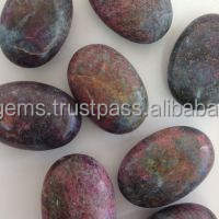 PIERRE DE PALMSTONE POLIE DE RUBIS NATUREL POUR PIERRE DE GUÉRISON DE POCHE POUR LA MÉDITATION DE REIKI PIERRE DE PALMSTONE DE RUBIS - Product Image 4