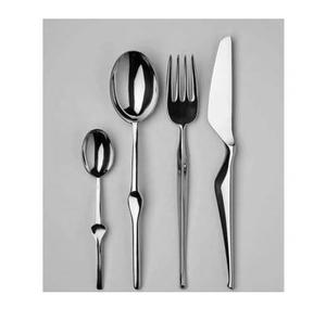 Juego de cucharas de acero inoxidable de grado alimenticio, duraderas, para uso familiar, en restaurantes y en la industria de catering. - Product Image 3